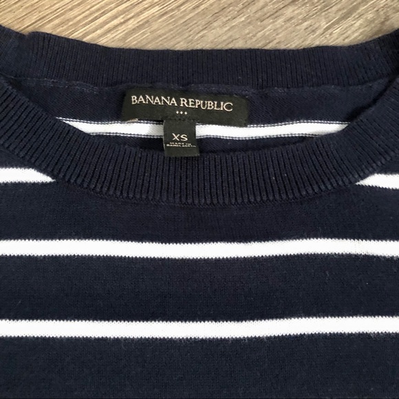 Banana republic sweater - Picture 3 of 3